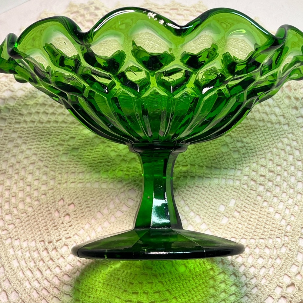 Elegant Fenton Ruffled Thumbprint Emerald Green Pedestal Candy Dish